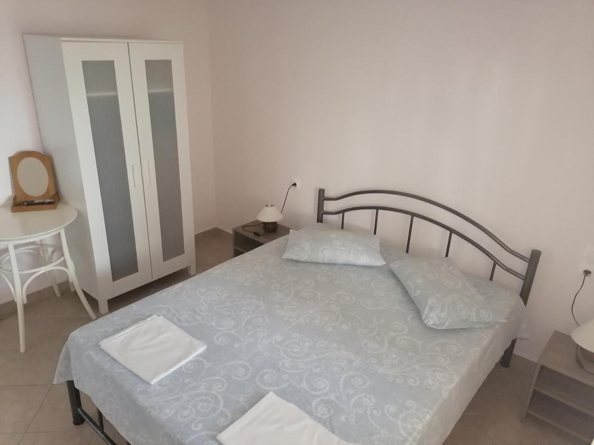 Porto Almira Beachfront House Nikiti  Zewnętrze zdjęcie