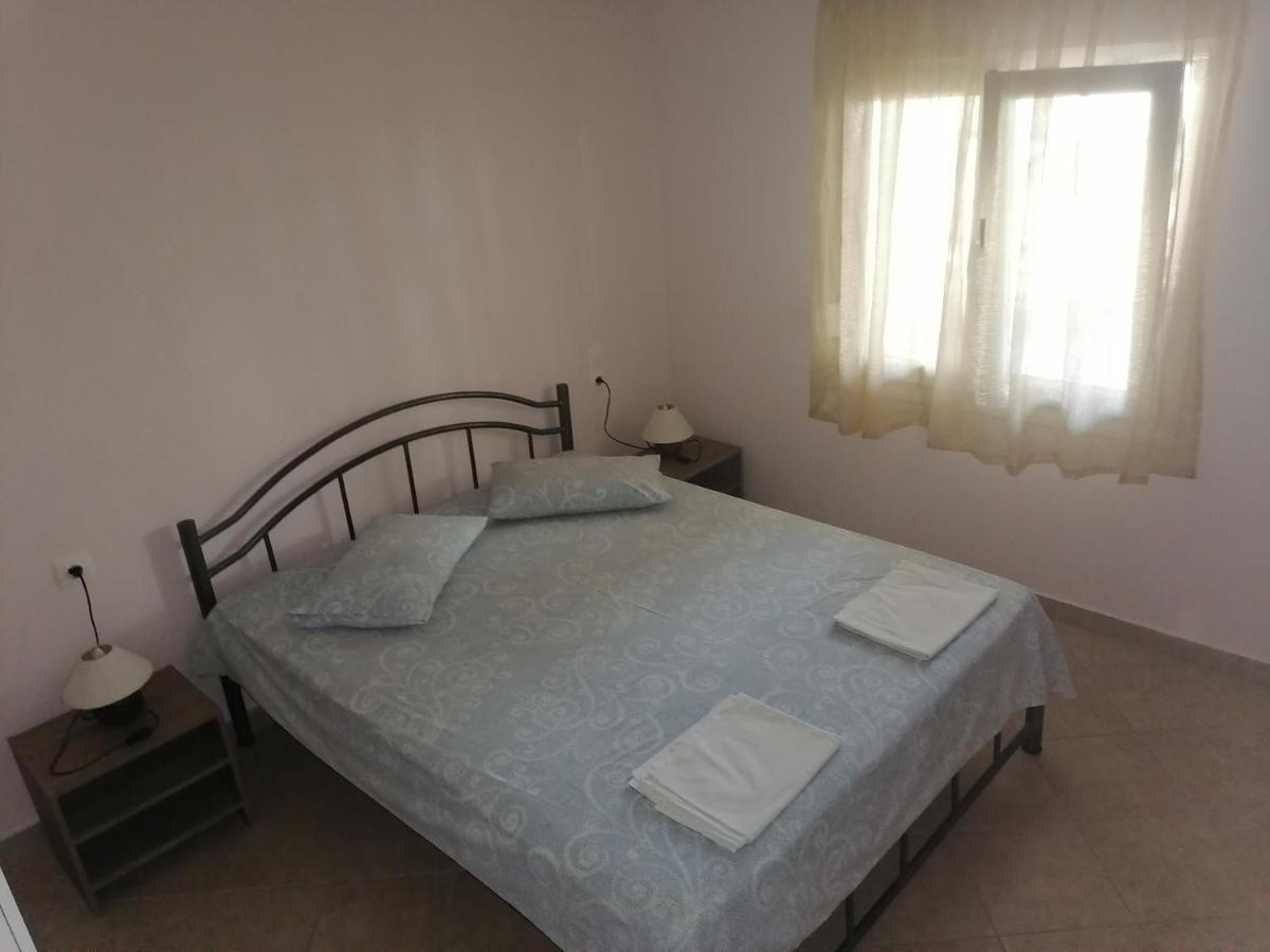 Porto Almira Beachfront House Nikiti  Zewnętrze zdjęcie
